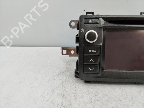 Radio TOYOTA AURIS (_E18_)  | BP18488764E6 