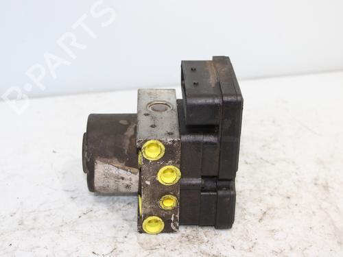 Used ABS pump FORD FOCUS II Turnier (DA_, FFS, DS) 2.0 TDCi (136 hp) 17741541