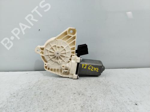Used Left rear window motor MERCEDES-BENZ B-CLASS Sports Tourer (W245) B 170 (245.232) (116 hp) 18488977