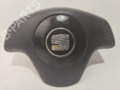 Used Driver airbag SEAT CORDOBA (6L2) 1.9 TDI (100 hp) 20488459