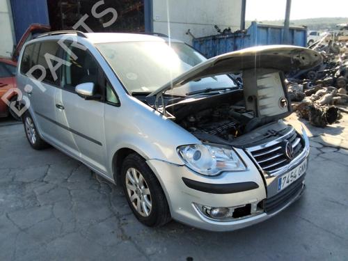 Brugte VW TOURAN (1T1, 1T2)    4556979
