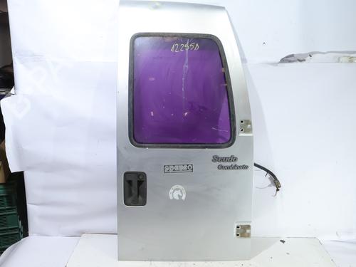 Used Right rear door Right rear door 37718549 37718549