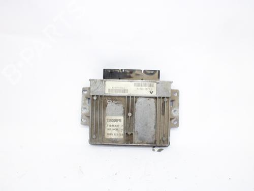 Used Engine control unit (ECU) RENAULT LAGUNA II (BG0/1_) [2001-2007]  15619360