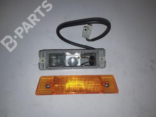Used Right front indicator Right front indicator VW PASSAT B3/B4 (3A2, 35I) [1988-1997] 10250857 10250857