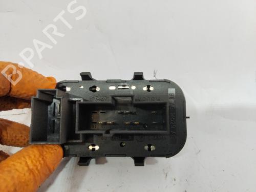 Left front window switch FORD FOCUS I Saloon (DFW) 1.6 16V | BP24918858I27 