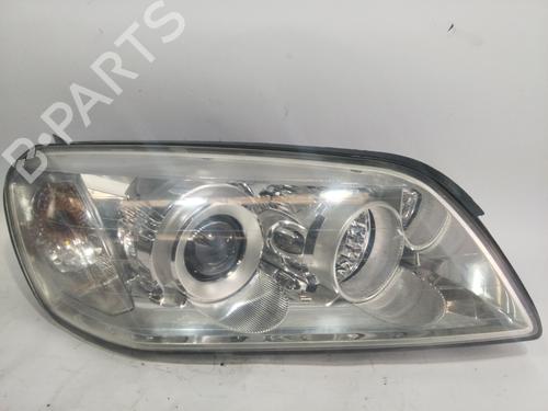 Used Right headlight CHEVROLET CAPTIVA (C100, C140) [2006-2025]  23084344