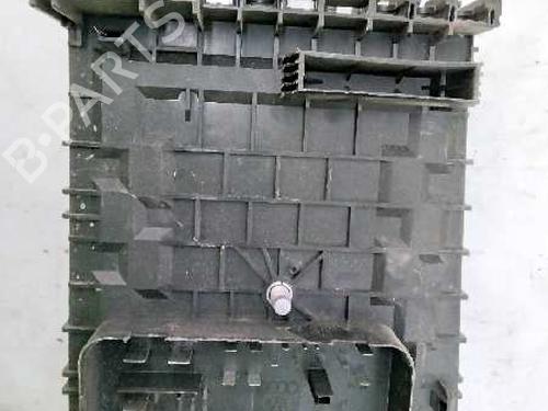 Fuse box AUDI A3 (8P1) 2.0 TDI quattro | BP8578483E1