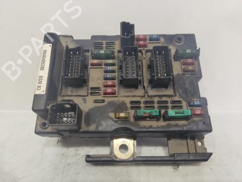 Used Fuse box PEUGEOT 307 (3A/C) [2000-2012]  22943288