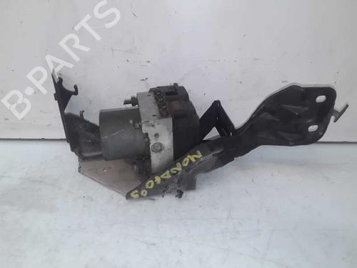 Used ABS pump FORD MONDEO III (B5Y) [2000-2007]  8575184