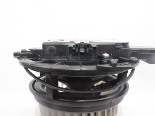 Heater blower motor TOYOTA COROLLA Hatchback (_E21_, _EA1_, _EH1_) 1.8 Hybrid (ZWE211) | BP15821722M62 
