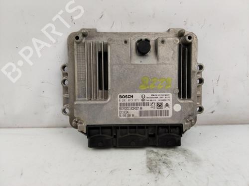 Used Engine control unit (ECU) PEUGEOT PARTNER Box Body/MPV [2008-2025]  23224404