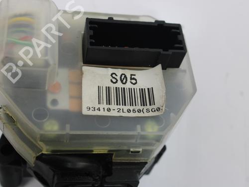 Steering column stalk HYUNDAI i30 Estate (FD) 2.0 | BP13056680I23 