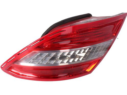 Used Right taillight Right taillight MERCEDES-BENZ C-CLASS (W204) [2007-2015] 39692064 39692064