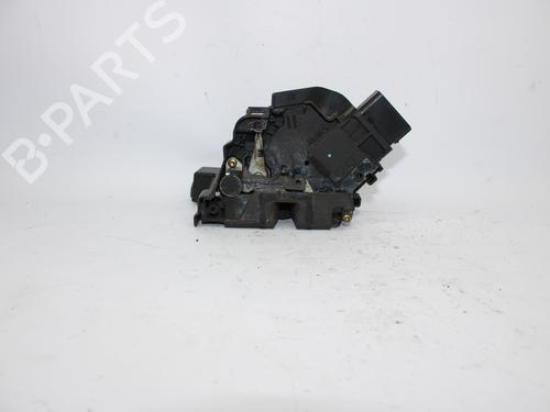 Used Front left lock VOLVO V50 (545) [2003-2012]  11951051