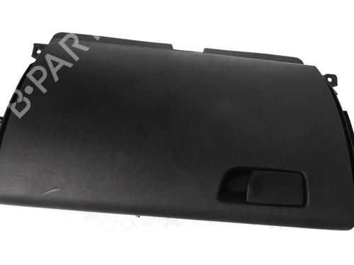 glove-box-renault-megane-iv-hatchback-b9amn_-2015-37026802 main image