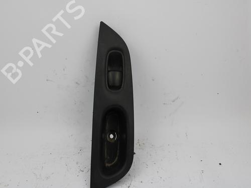 Raamschakelaar links voor NISSAN X-TRAIL I (T30) [2001-2013]  12307690