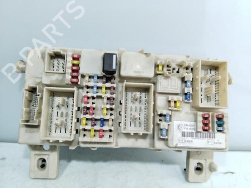 Used Fuse box FORD FOCUS C-MAX (DM2) [2003-2007]  20104952