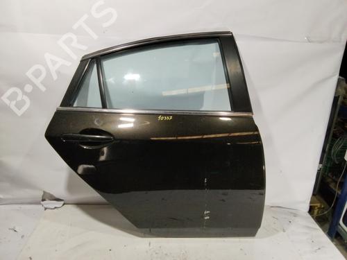 Używane Drzwi tylne prawe MAZDA 6 Hatchback (GH) 2.0 MZR-CD (GH14) (140 hp) 30714198