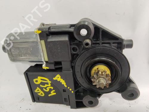 Rudehejsemotor forskærm højre RENAULT MEGANE III Hatchback (BZ0/1_, B3_) 1.2 TCe (BZ16, BZ28) | BP24458751E20 