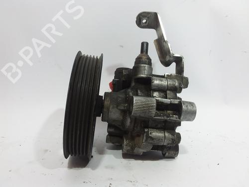 Styring servopumpe TOYOTA AVENSIS (_T22_) 2.0 D-4D (CDT220) (116 hp) 10250956