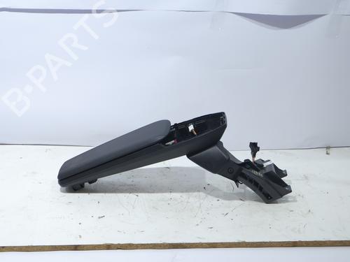 Used Armrest / Center console Armrest / Center console 36910856 36910856