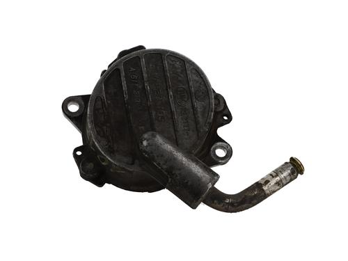 Used Vacuum pump MERCEDES-BENZ VITO Van (W638) 110 CDI 2.2 (638.094) (102 hp) 30389877