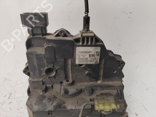 Used Rear right lock OPEL CORSA D (S07) [2006-2015]  21073671