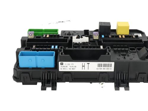 Fuse box OPEL ASTRA H (A04) | BP31709018E1