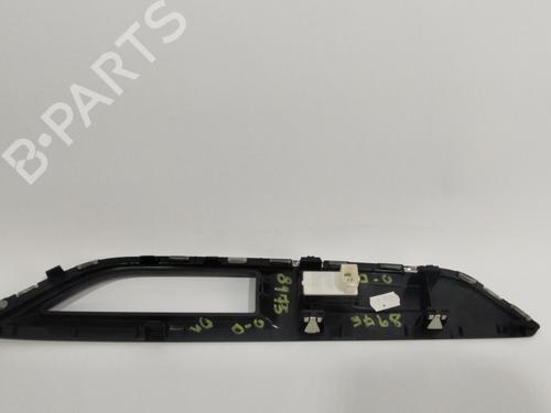 Right front window switch PEUGEOT 3008 II SUV (MC_, MR_, MJ_, M4_)  | BP29721582I26 