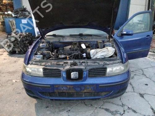 Left headlight SEAT TOLEDO II (1M2) | BP32033294C28