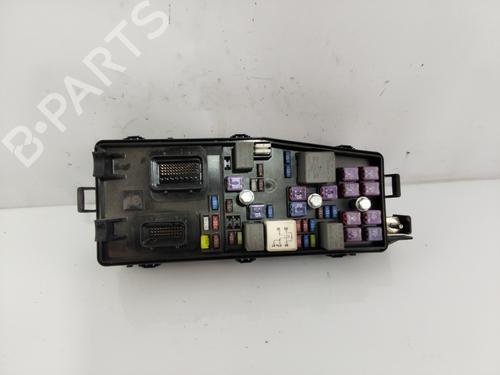 Used Fuse box KIA CARNIVAL / GRAND CARNIVAL III (VQ) 2.2 CRDi (194 hp) 21274119