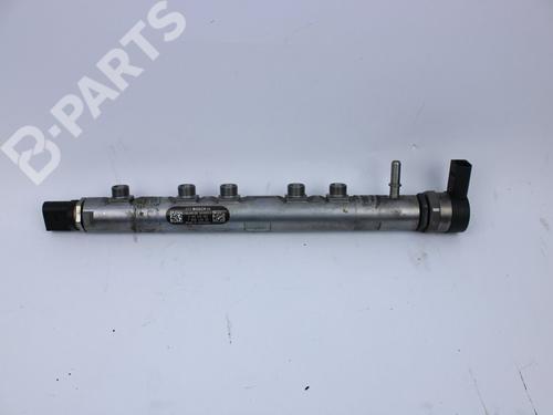 Used Injection rail Injection rail BMW 5 (F10) 520 d (184 hp) 11138988 11138988