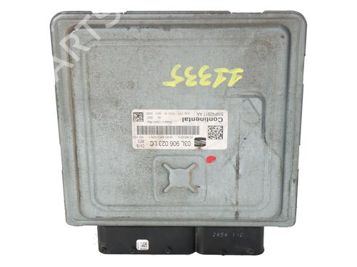 Used Engine control unit (ECU) Engine control unit (ECU) SEAT IBIZA IV (6J5, 6P1) [2008-2017] 33755040 33755040