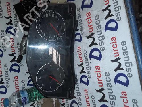 Used Instrument cluster VW GOLF V (1K1) [2003-2010]  8552634