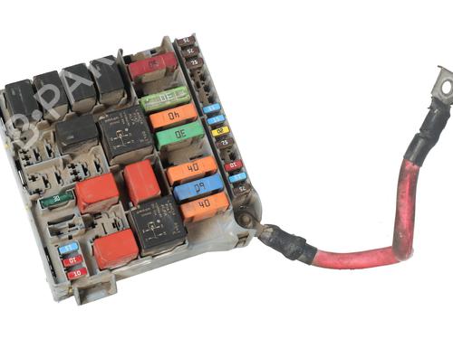 Used Fuse box FIAT 500 (312_) 1.2 (312AXA1A) (69 hp) 32852516
