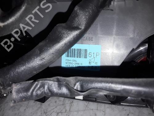 Climate control HYUNDAI i30 Estate (FD) 1.6 CRDi | BP8579518I5 