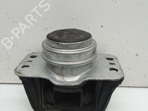Used Engine mount RENAULT MEGANE I Coach (DA0/1_) 1.9 dTi (DA0N) (98 hp) 8761192