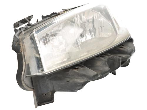 Left headlight RENAULT MEGANE II Saloon (LM0/1_) 1.9 dCi (LM0G, LM1G, LM2C) | BP31311203C28 