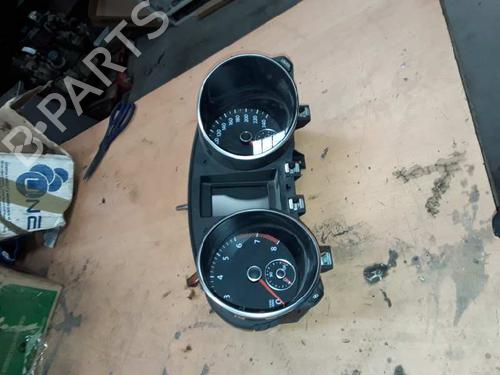 Used Instrument cluster Instrument cluster VW GOLF VI (5K1) 1.6 TDI (105 hp) 8561133 8561133