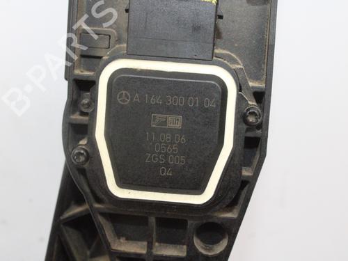 Pedal MERCEDES-BENZ M-CLASS (W164) ML 320 CDI 4-matic (164.122) | BP15489667I4 