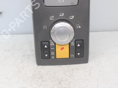 Switch LAND ROVER RANGE ROVER SPORT I (L320) 2.7 D 4x4 | BP17524984I30 