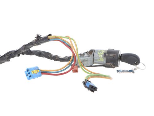 Used Ignition barrel Ignition barrel CITROËN BERLINGO / BERLINGO FIRST MPV (MF_, GJK_, GFK_) 1.9 D (MFWJZ) (70 hp) 33470576 33470576