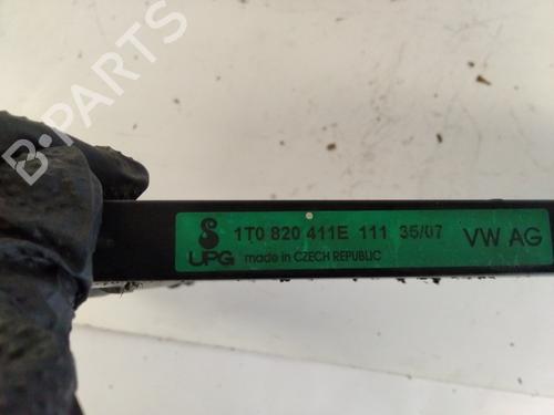 AC radiator VW TOURAN (1T1, 1T2)  | BP30058508M32 