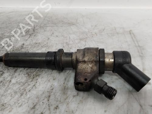 Używane Wtryskiwacz PEUGEOT PARTNER MPV (5_, G_) [1996-2025]  30808433