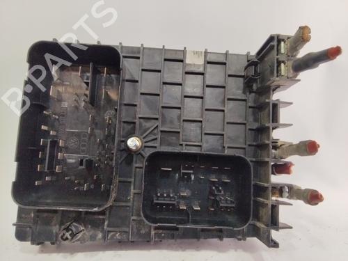 Fuse box VW GOLF V (1K1)  | BP23869693E1 