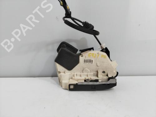 Used Front right lock VW SHARAN (7N1, 7N2) [2010-2022]  21001803
