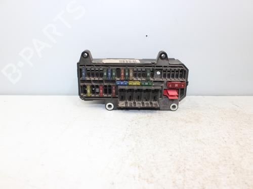 Sikringsdåse BMW 7 (E65, E66, E67) 730 d (218 hp) 18253932