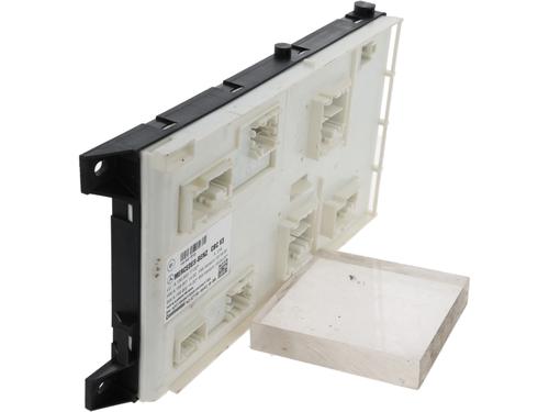 Fuse box MERCEDES-BENZ A-CLASS (W176) A 200 CDI / d (176.008) | BP29932812E1