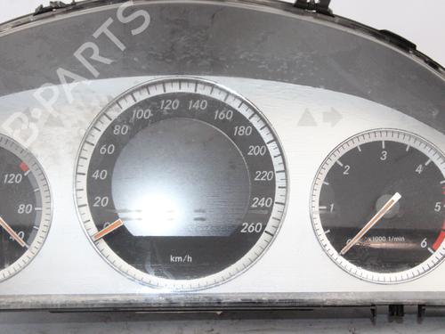 Instrument cluster MERCEDES-BENZ C-CLASS (W204) C 200 CDI (204.001) | BP15603698C47