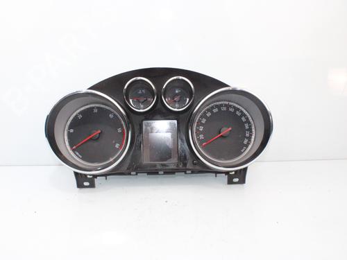 Used Instrument cluster OPEL INSIGNIA A Saloon (G09) 2.0 CDTI (69) (131 hp) 16009566